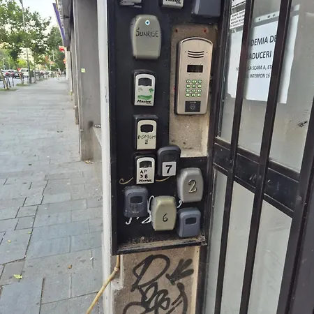 Cozy Loft Center 布加勒斯特